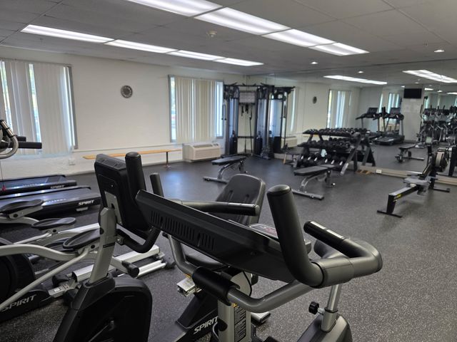 1 Renaissance Place 709, Palatine, IL 60067