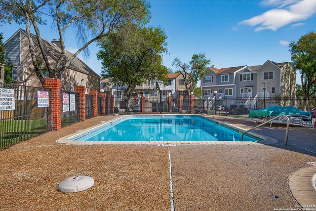 12261 Lemon Blossom, San Antonio, TX 78247