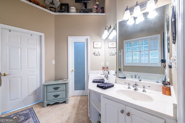 3300 Pierce Street, College Park, GA 30337