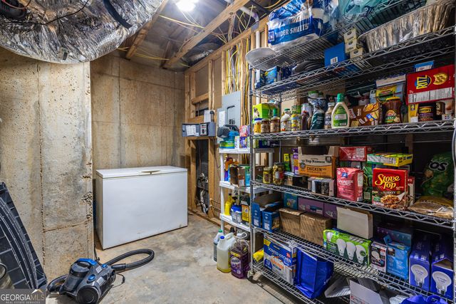 3300 Pierce Street, College Park, GA 30337