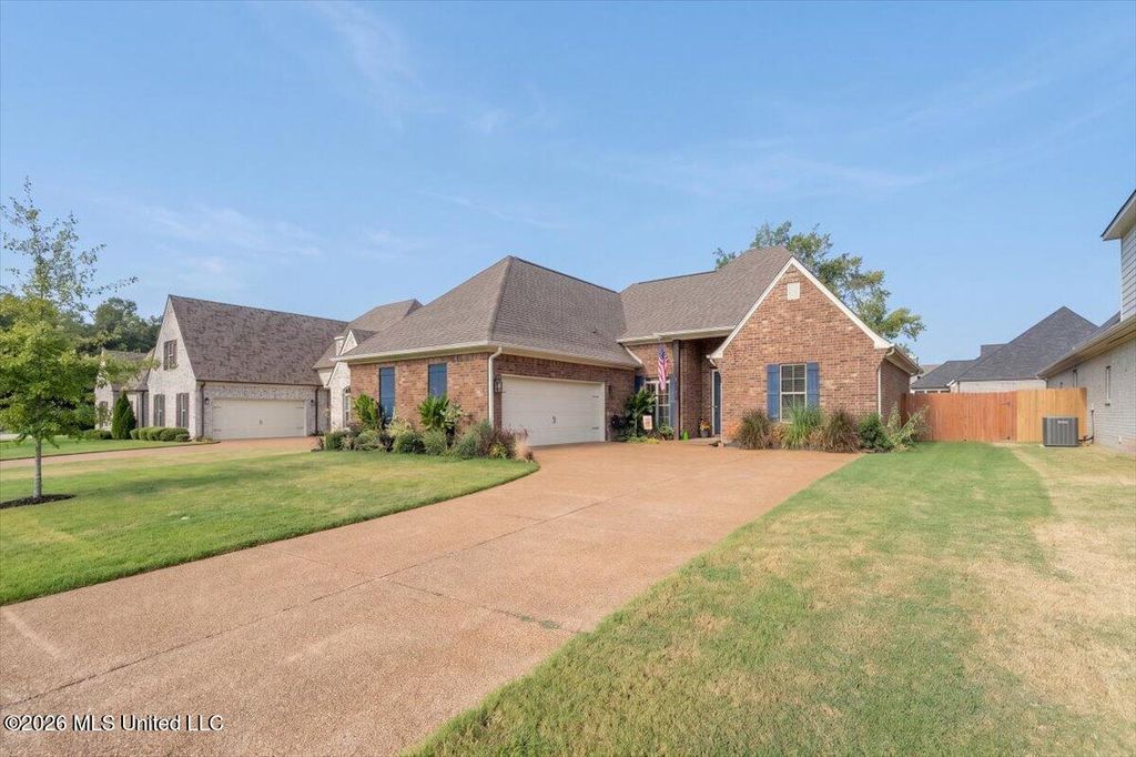2865 Walking Dog Lane, Nesbit, MS 38651 — photo 3