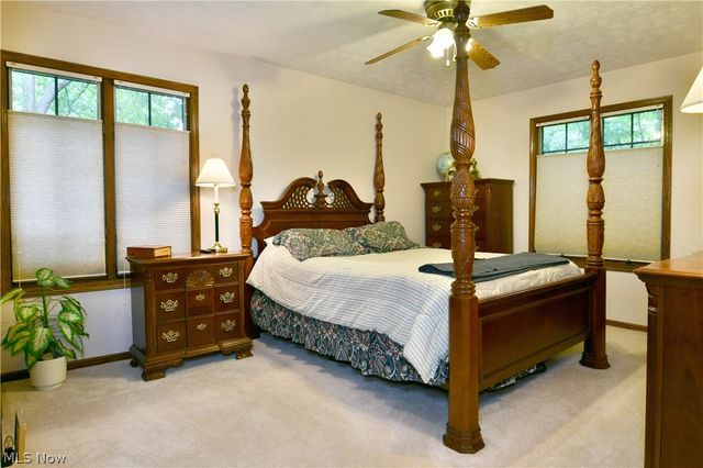 9540 Falcon Trak NE, Warren, OH 44484