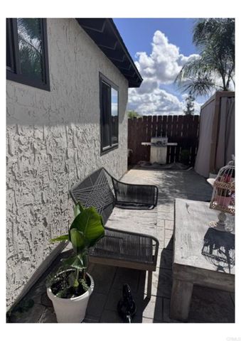 1660 Meadow Road, El Cajon, CA 92021