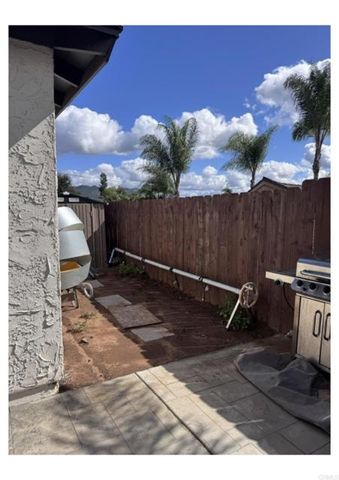 1660 Meadow Road, El Cajon, CA 92021