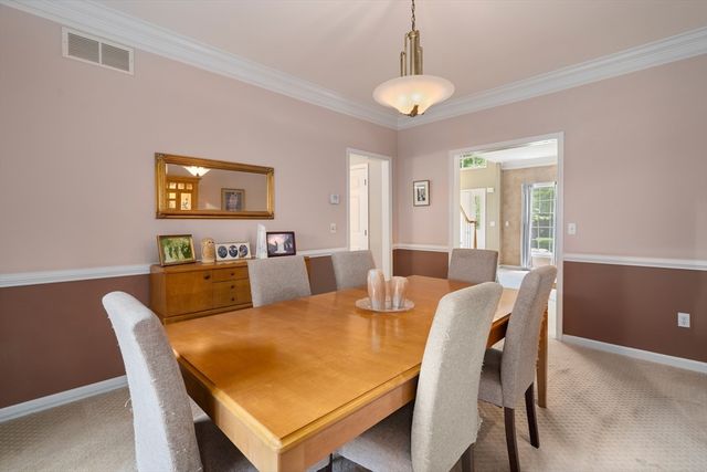 15 Winthrop Dr., Franklin, MA 02038