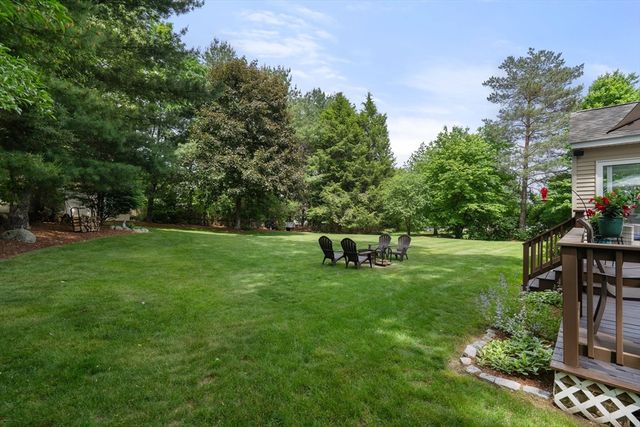 15 Winthrop Dr., Franklin, MA 02038