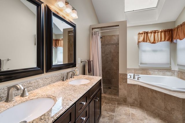15 Winthrop Dr., Franklin, MA 02038