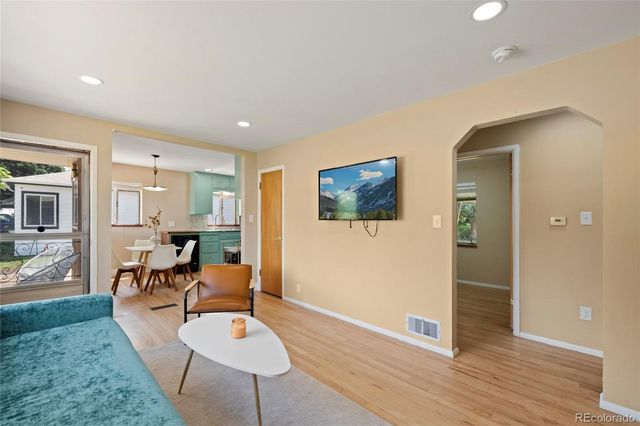 1055 S Bryant Street, Denver, CO 80219