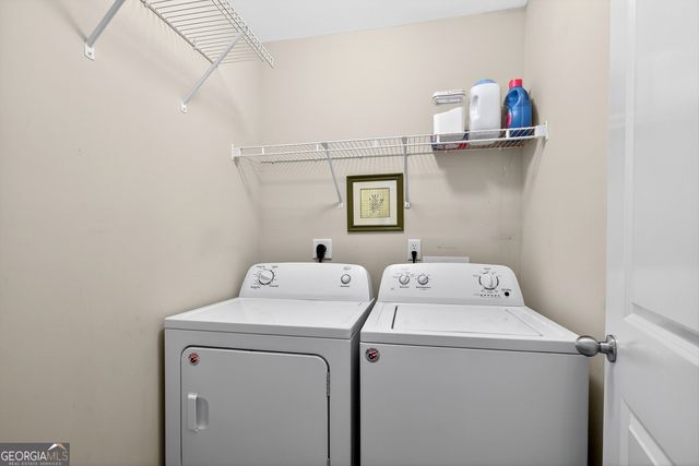 128 Meadowbrook Lane, Grantville, GA 30220