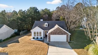 128 Meadowbrook Lane, Grantville, GA 30220