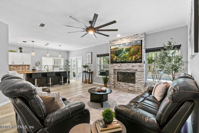 433 BIG TREE Road, Palm Valley, FL 32082