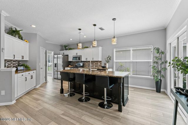 433 BIG TREE Road, Palm Valley, FL 32082