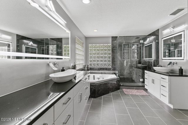 433 BIG TREE Road, Palm Valley, FL 32082