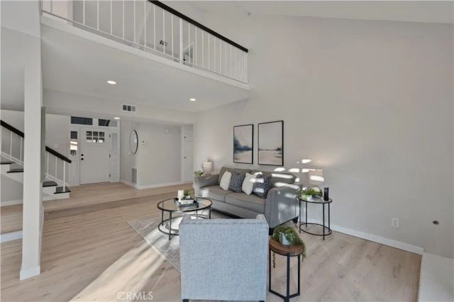 18838 Cabral, Canyon Country, CA 91351