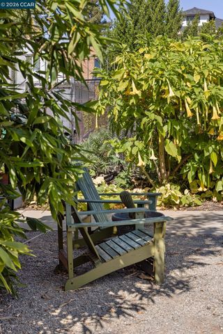 730 29Th St 10, Oakland, CA 94609