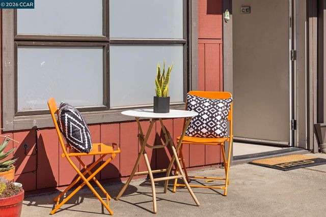 730 29Th St 10, Oakland, CA 94609