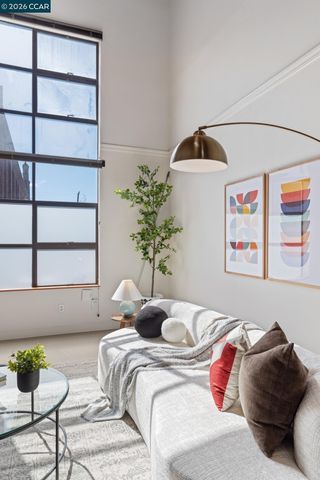 730 29Th St 10, Oakland, CA 94609