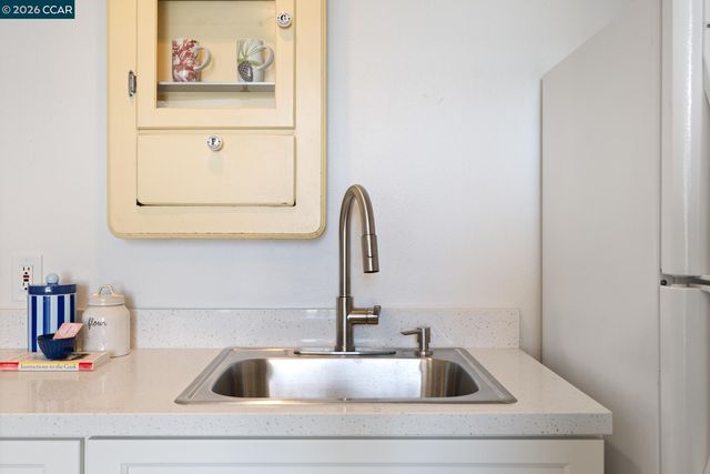 730 29Th St 10, Oakland, CA 94609