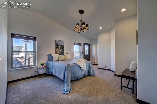 1905 Mesa Road, Colorado Springs, CO 80904