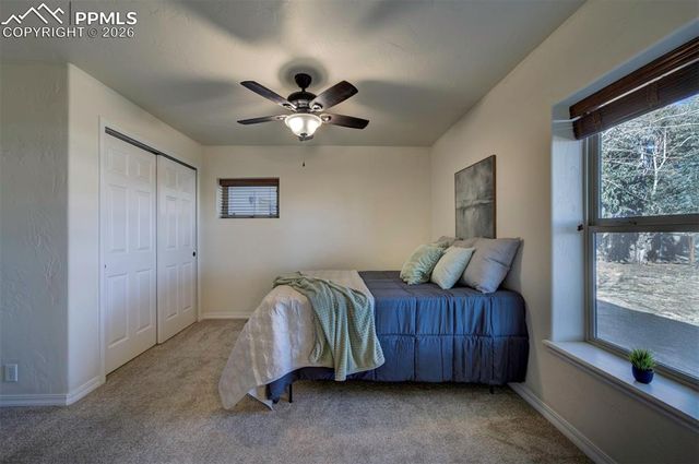 1905 Mesa Road, Colorado Springs, CO 80904