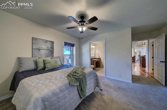 1905 Mesa Road, Colorado Springs, CO 80904