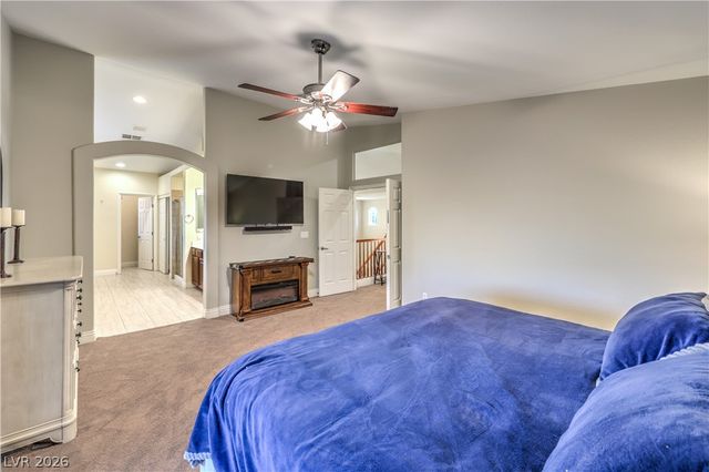 8148 Waltons Mill Court, Las Vegas, NV 89131