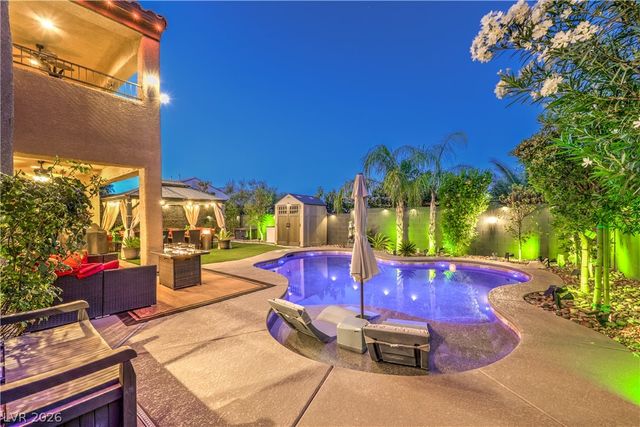 8148 Waltons Mill Court, Las Vegas, NV 89131