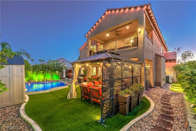 8148 Waltons Mill Court, Las Vegas, NV 89131