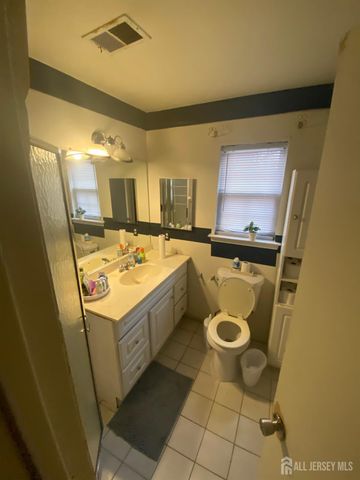 188 Middlesex Avenue, Piscataway, NJ 08854