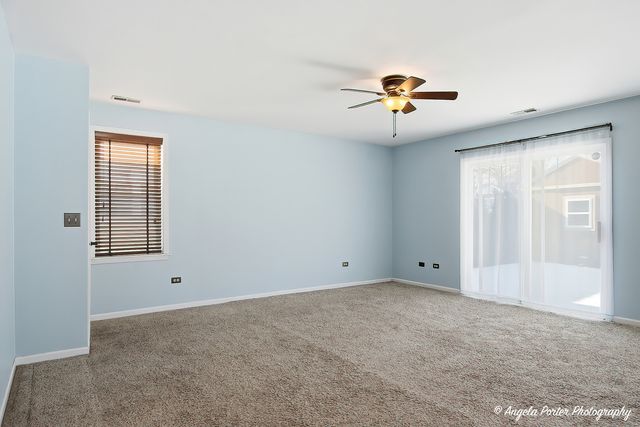 39450 N Circle Avenue, Antioch, IL 60002