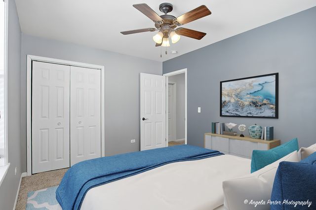 39450 N Circle Avenue, Antioch, IL 60002