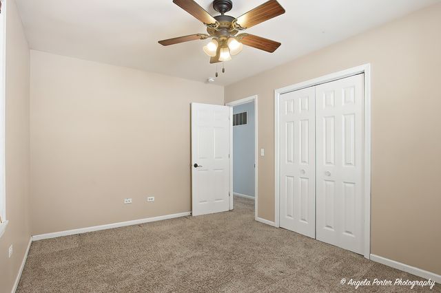 39450 N Circle Avenue, Antioch, IL 60002