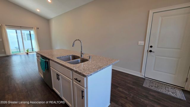 3217 Rice Court, Lansing, MI 48911