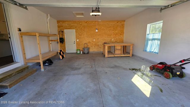 3217 Rice Court, Lansing, MI 48911