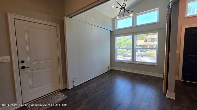 3217 Rice Court, Lansing, MI 48911
