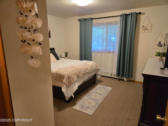 19 Juneberry Road, Ketchikan, AK 99901