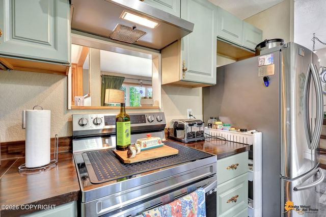 3471 W Smalley Circle, Wasilla, AK 99623