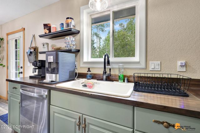 3471 W Smalley Circle, Wasilla, AK 99623