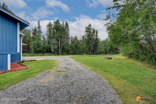 3471 W Smalley Circle, Wasilla, AK 99623