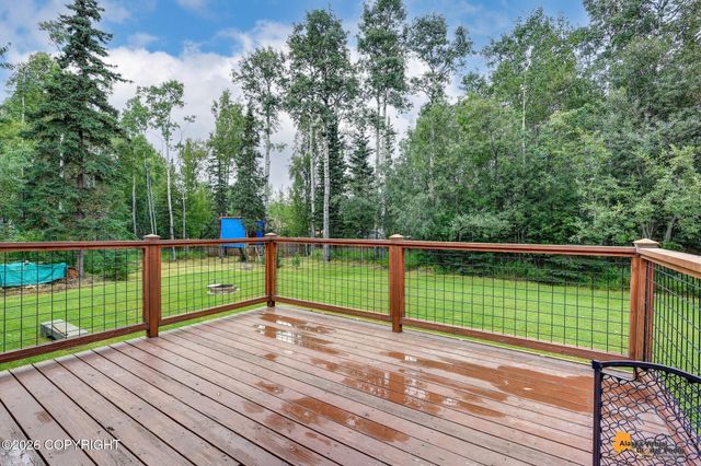 3471 W Smalley Circle, Wasilla, AK 99623