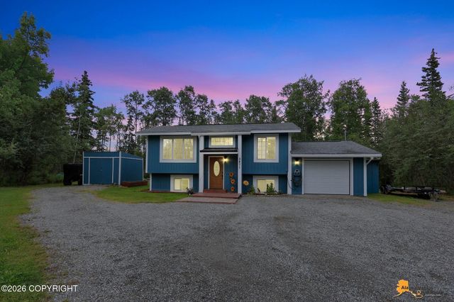 3471 W Smalley Circle, Wasilla, AK 99623