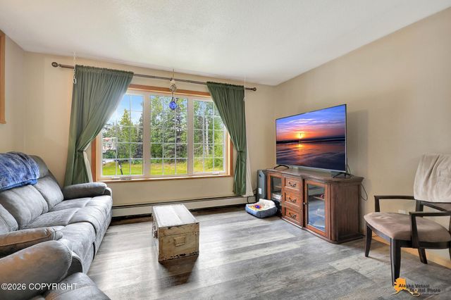 3471 W Smalley Circle, Wasilla, AK 99623