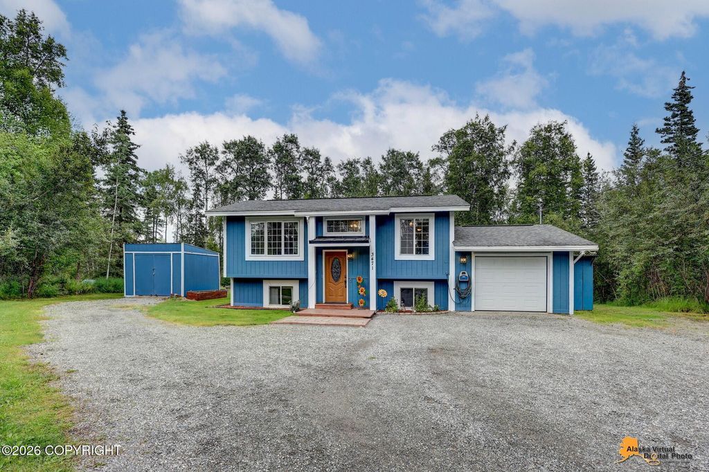 3471 W Smalley Circle, Wasilla, AK 99623