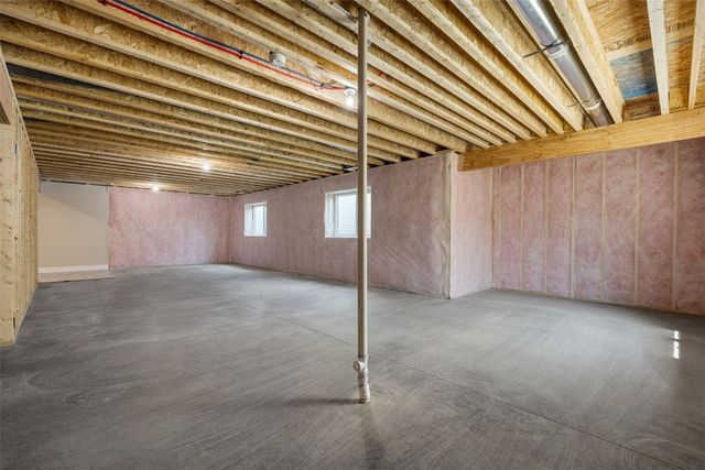 3340 Village Way, Robins, IA 52328