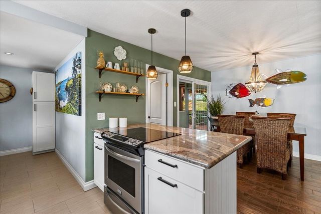 219 Hoohale Pl, Kihei, HI 96753