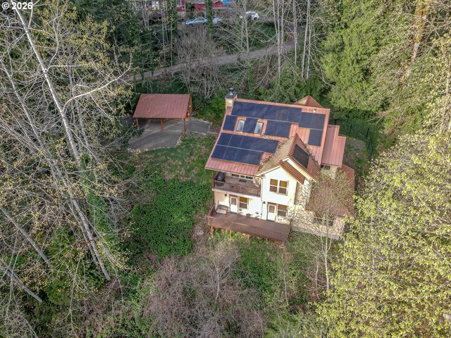 64636 E MCINTYRE Rd, Rhododendron, OR 97049