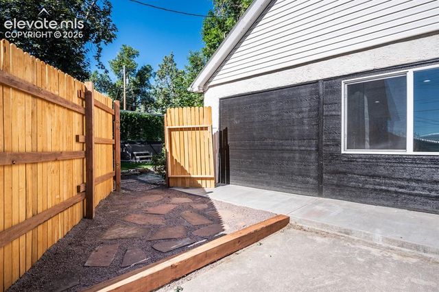 210 S Hancock Avenue, Colorado Springs, CO 80903