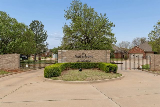 14605 N Waterfront Road, Edmond, OK 73013