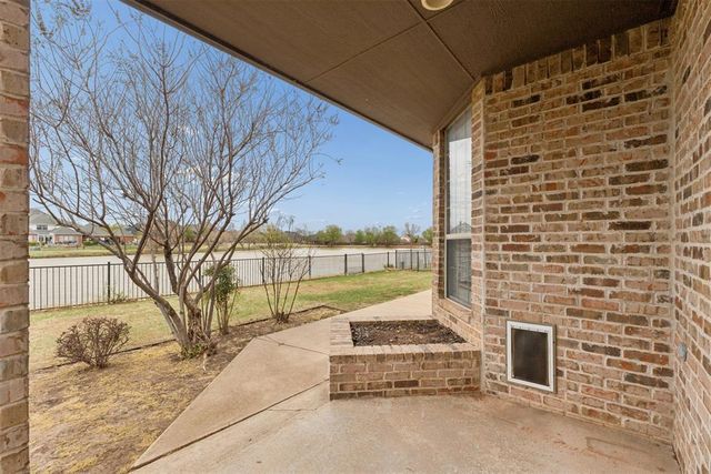 14605 N Waterfront Road, Edmond, OK 73013