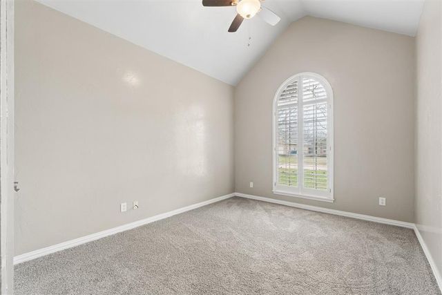 14605 N Waterfront Road, Edmond, OK 73013